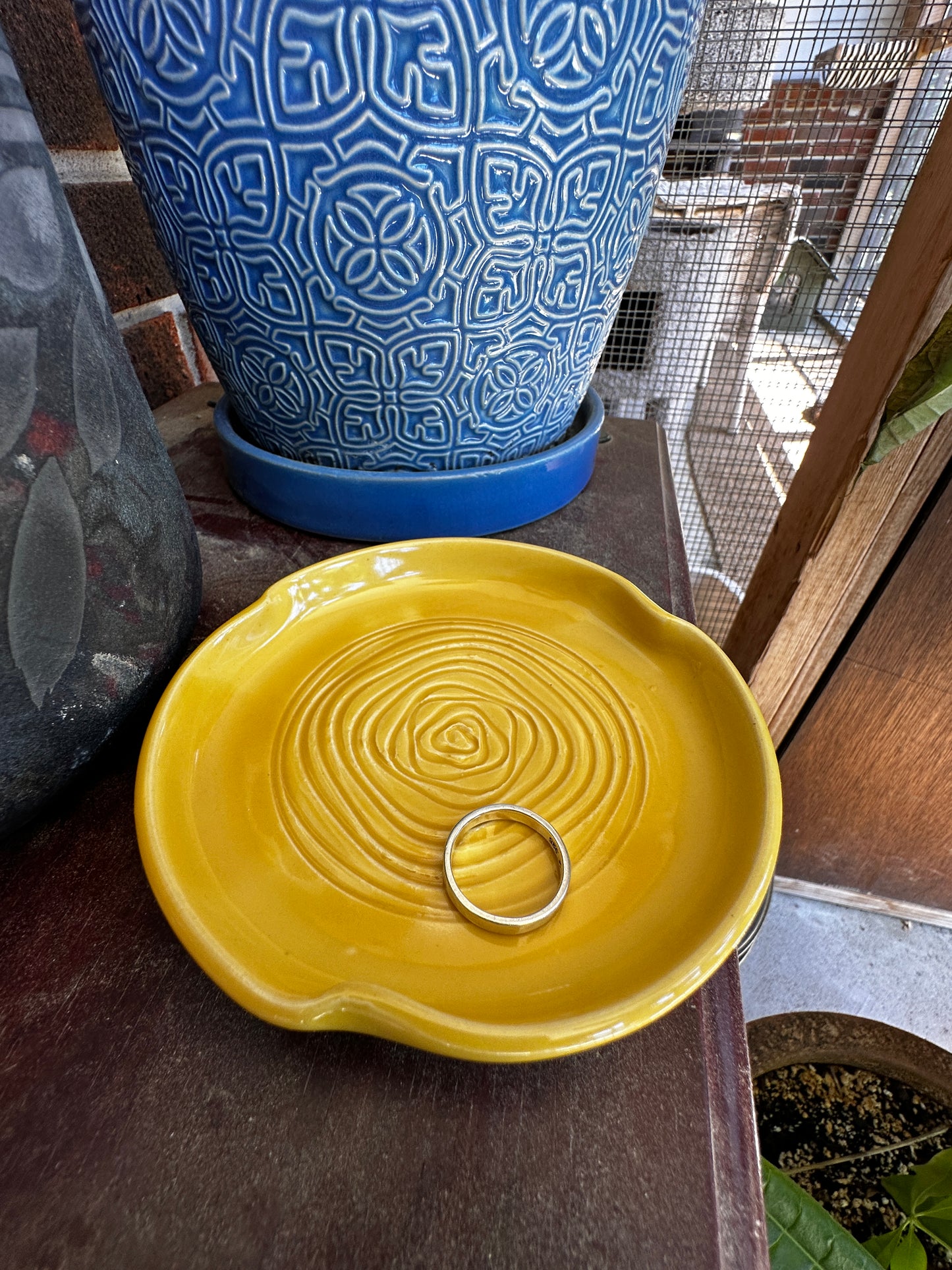 Sunshine Yellow Ring Dish – Hand-Thrown Ceramic