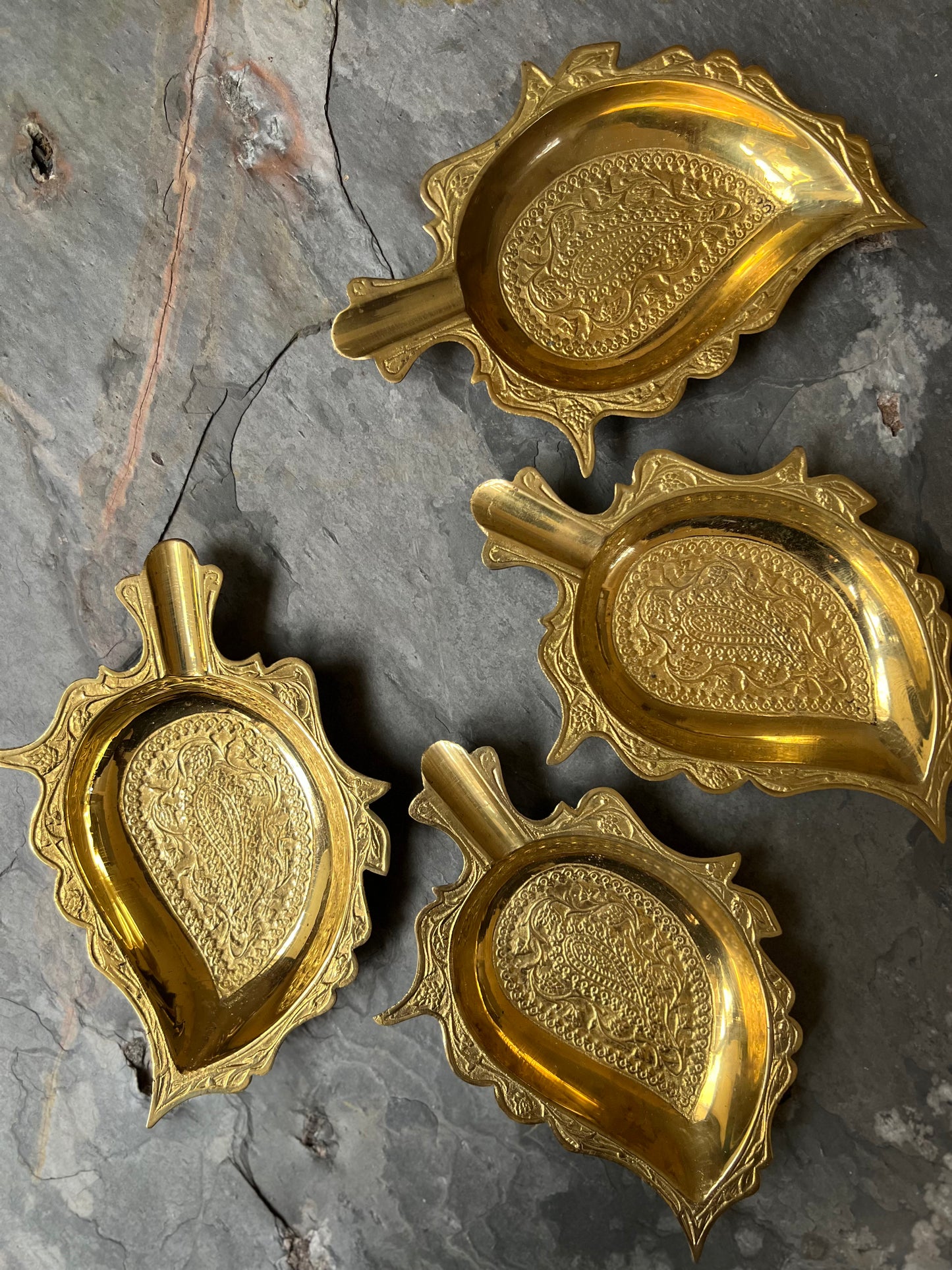 Vintage Brass Leaf-Shaped Plates – Set of 4