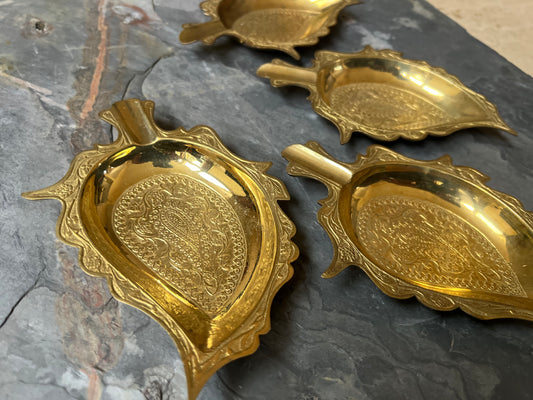 Vintage Brass Leaf-Shaped Plates – Set of 4